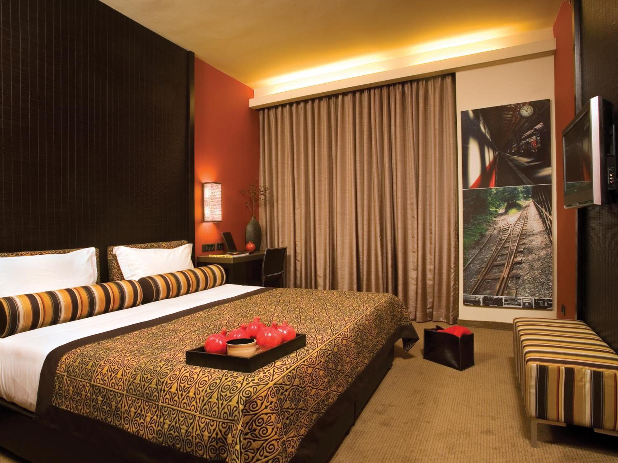 Standard Double or Twin Room,736589671:JPEG